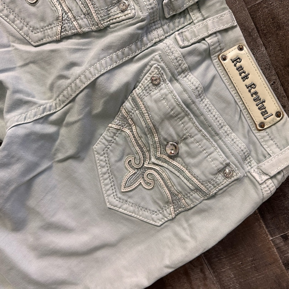Rock Revival Gray capris - Picture 8 of 11